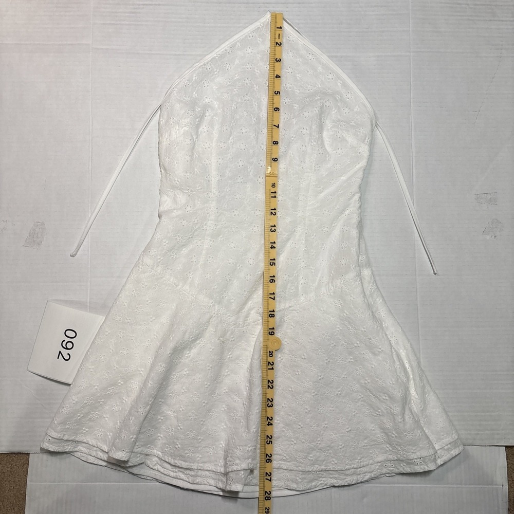 Princess Polly Flowerchild Halter Mini Dress White Eyelet Cotton US 2 NWT Flaw - Picture 7 of 14